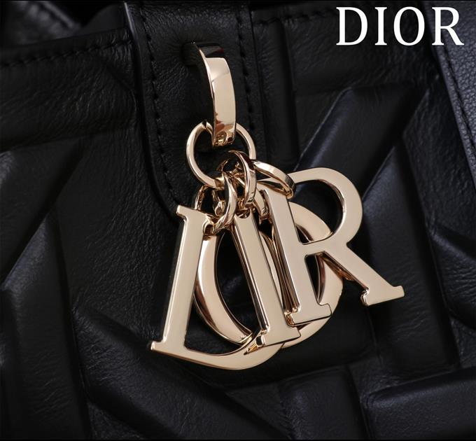 2025228Y 850P182146783